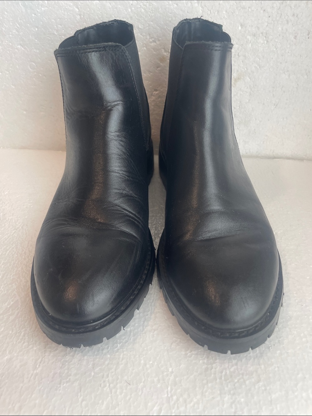 Steve Madden Leopold Black Leather Booties boots low heel women’s size 7 1/2 - Picture 3 of 13